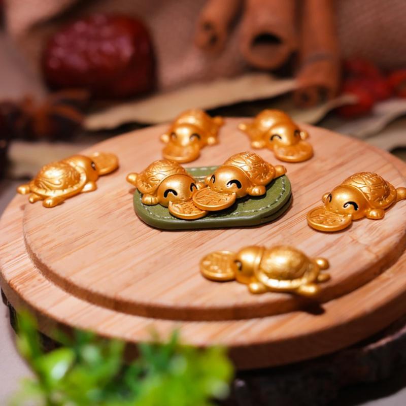 Longevity Health & Wellness Hotel - กระเป๋าเงินเต่ากัดเงินสีทองขนาดเล็ก เครื่องรางฮวงจุ้ย เสริมสุขภาพ อายุยืน ความมั่งคั่ง ปกป้องทางการเงิน